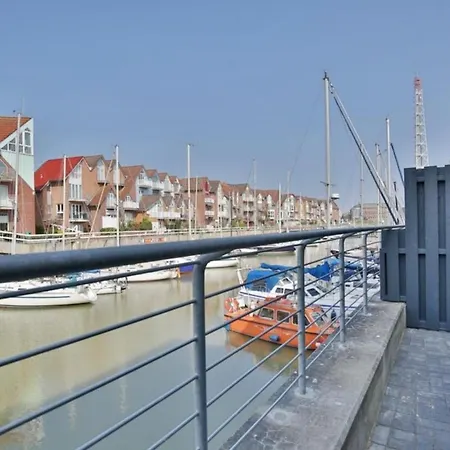 Marina, Cm20b بيت للعطل *