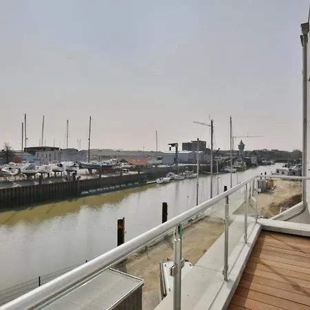 Marina, Cm20b *